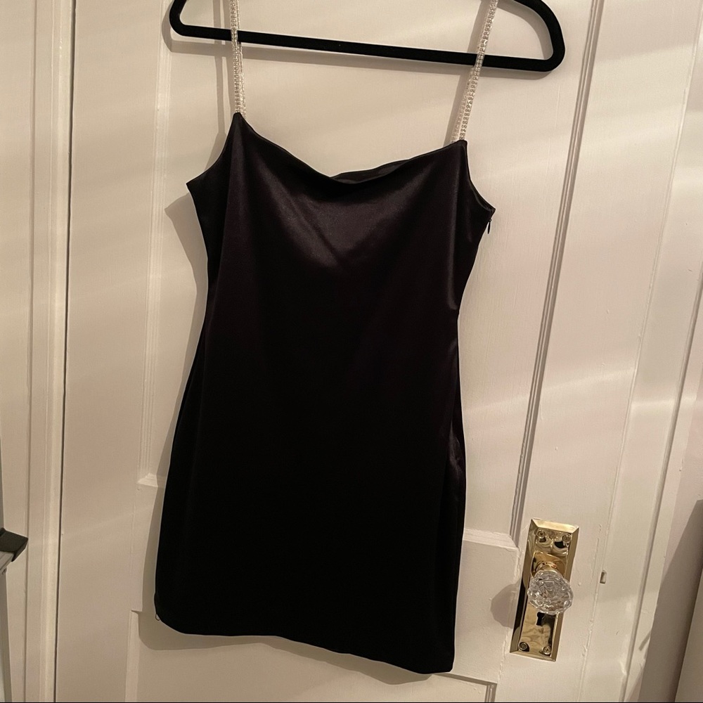 Meshki satin dress NWT